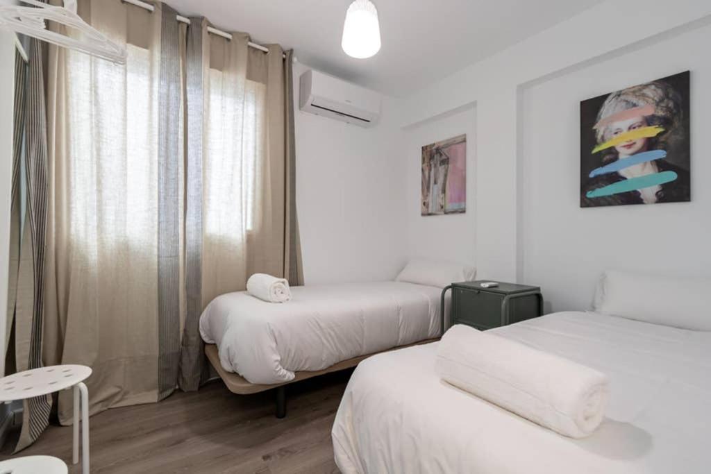 Triana Maestro Deluxe By Valcambre Apartment Sevilla Bagian luar foto