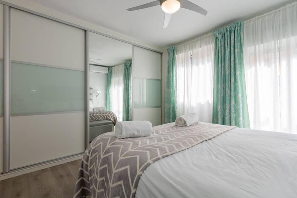 Triana Maestro Deluxe By Valcambre Apartment Sevilla Bagian luar foto