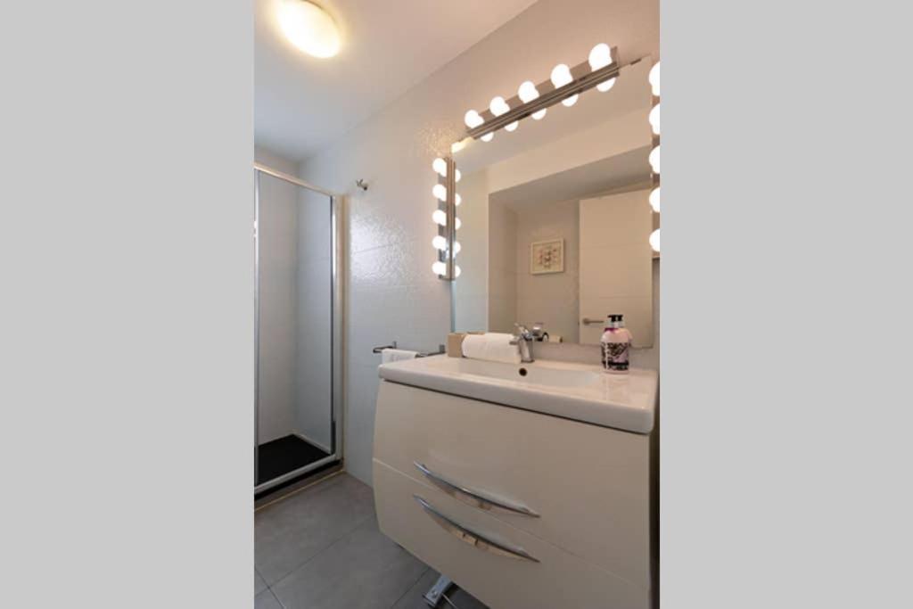 Triana Maestro Deluxe By Valcambre Apartment Sevilla Bagian luar foto